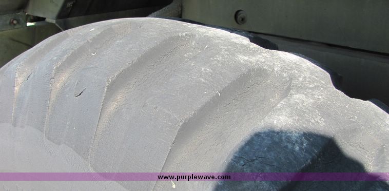 image for item 3433 FN 4262 trenching machine