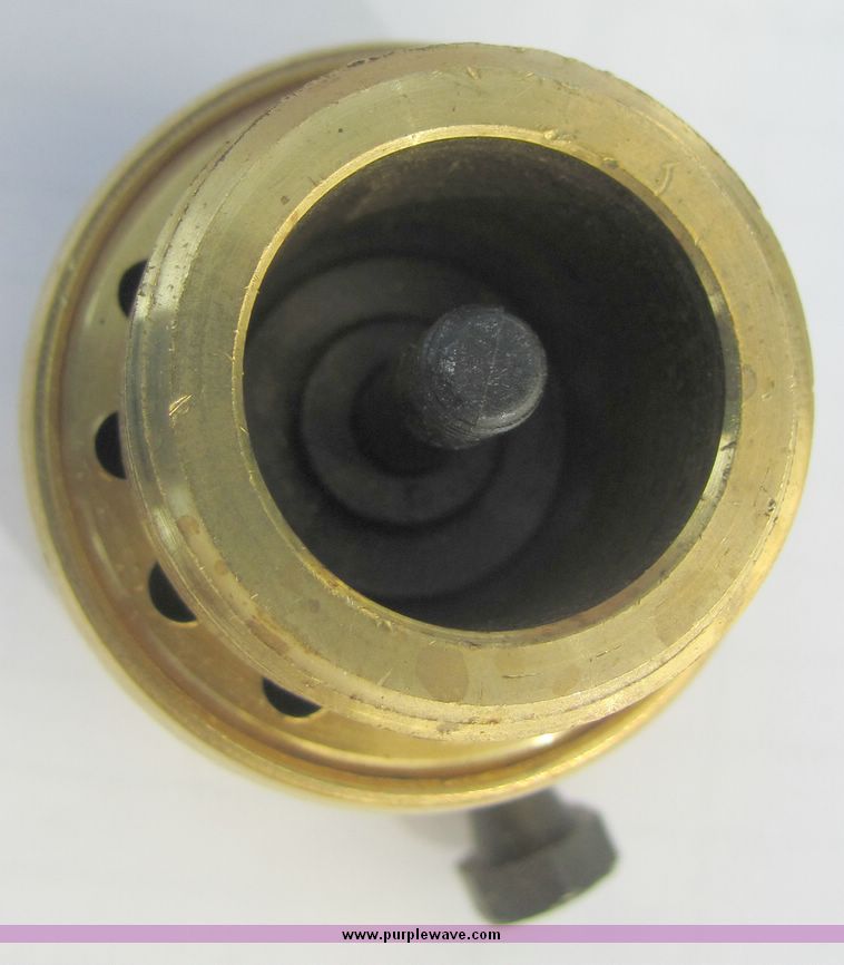 image for item 3435 (16) cases of watt regulators