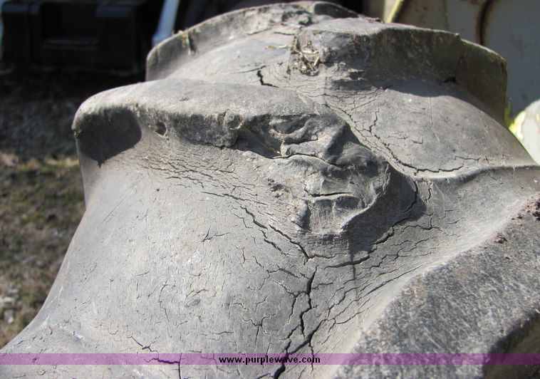 image for item 3447 1953 Ford Jubilee 8N tractor