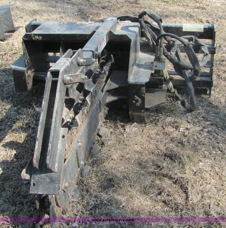 image for item 3449 2000 John Deere TR36 skid steer mount trencher