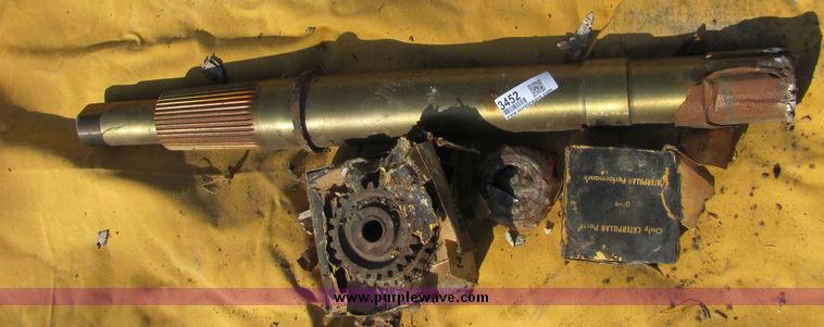 image for item 3452 Assorted Caterpillar parts