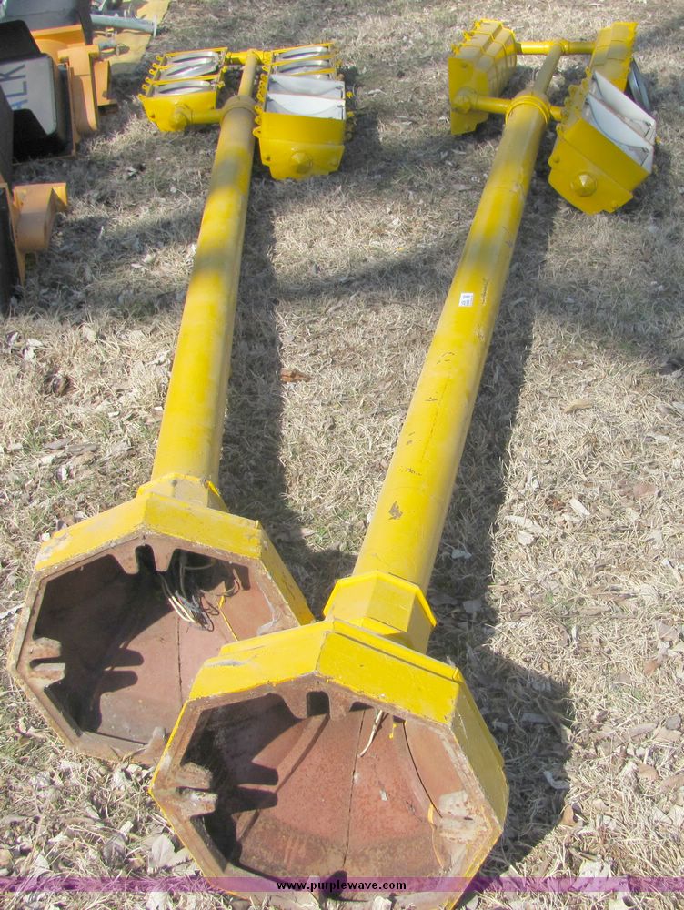 image for item 3456 (2) Eagle Signal Corporation street lights