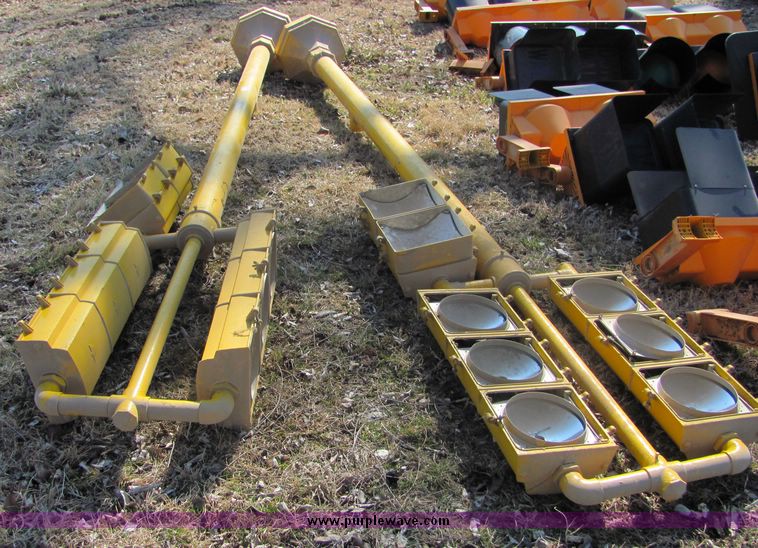 image for item 3456 (2) Eagle Signal Corporation street lights