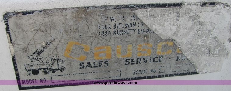 image for item 3460 Causco fiberglass service bed