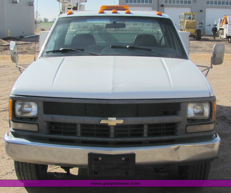 image for item 3494 1995 Chevrolet C3500