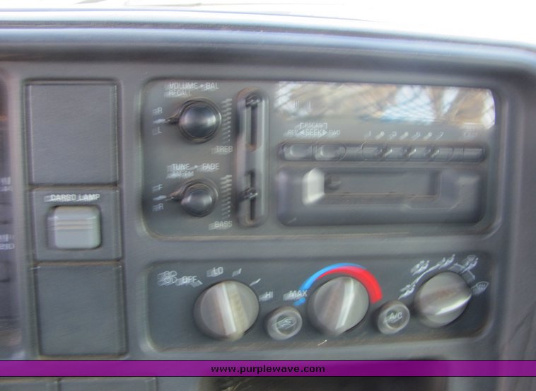 image for item 3494 1995 Chevrolet C3500