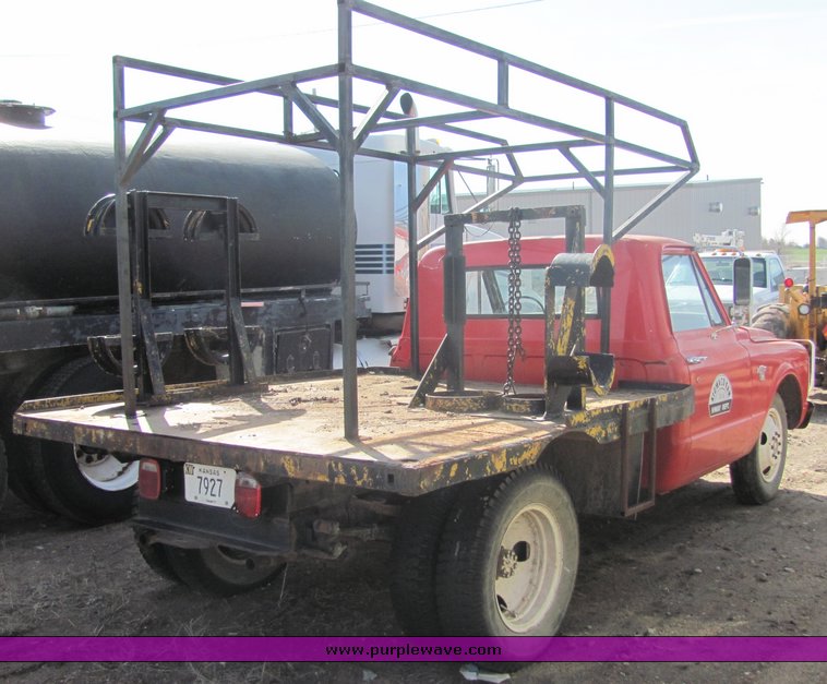 image for item 3496 1967 Chevrolet C 30