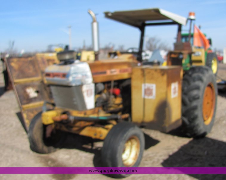 image for item 3497 1982 Ford 6610 Special tractor