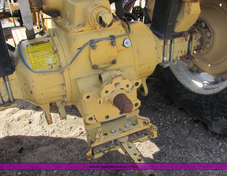 image for item 3497 1982 Ford 6610 Special tractor