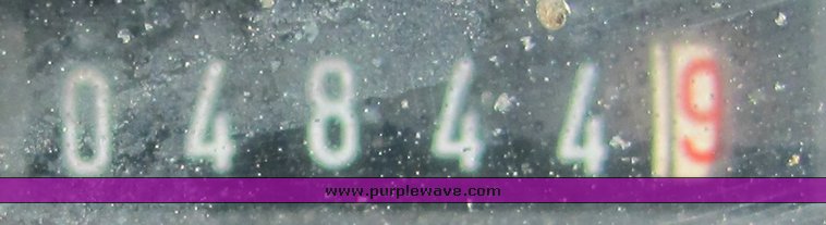 image for item 3498 1985 John Deere W-2 tractor