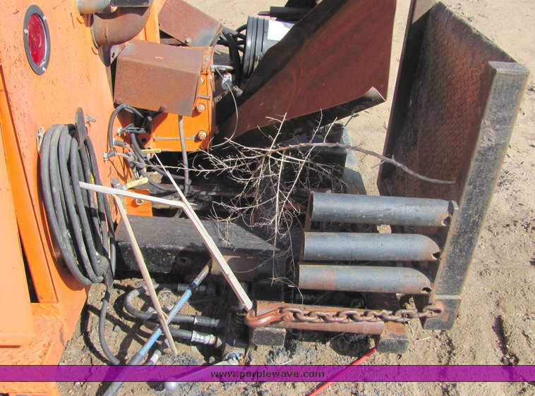 image for item 3500 1994 Patchman 4000 hot patch bed