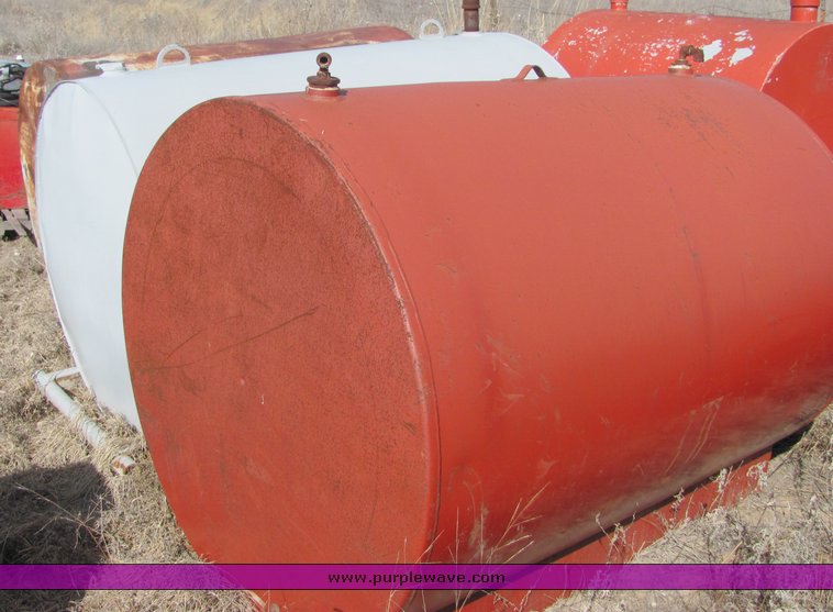 image for item 3501 (5) assorted fuel tanks
