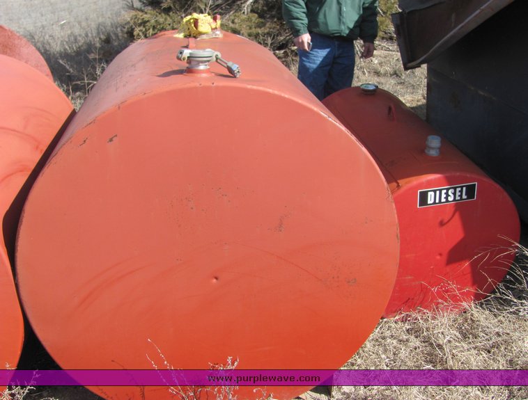 image for item 3501 (5) assorted fuel tanks