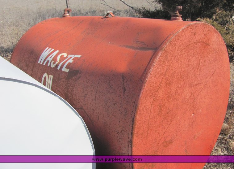 image for item 3501 (5) assorted fuel tanks