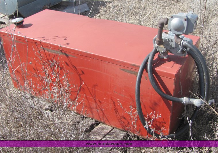 image for item 3502 (2) fuel tanks