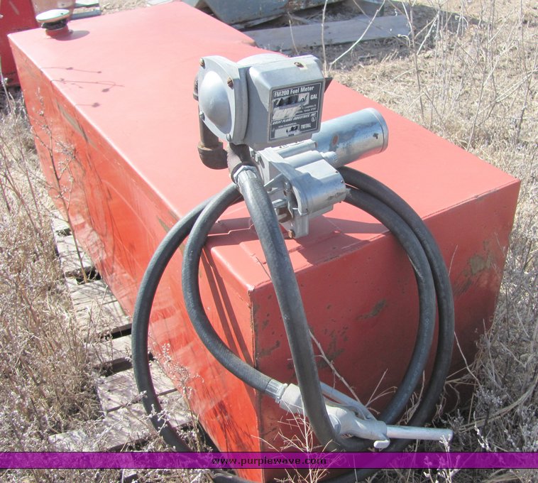 image for item 3502 (2) fuel tanks