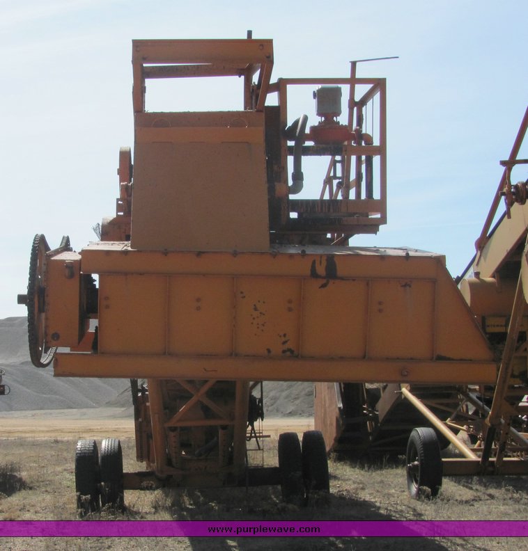 image for item 3503 1981 pug mill