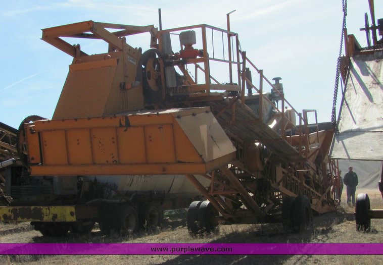 image for item 3503 1981 pug mill