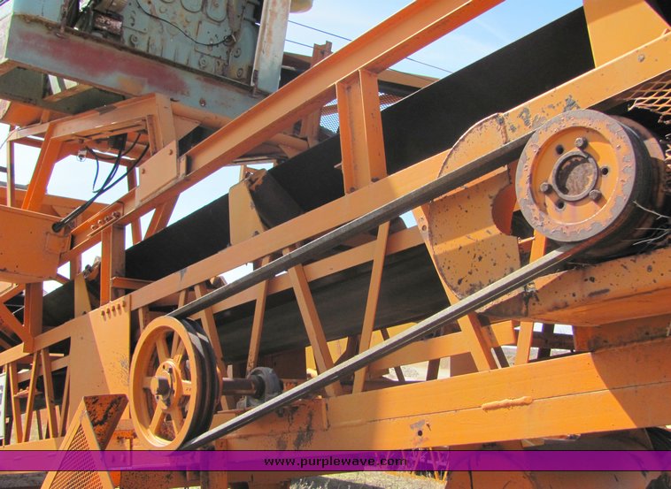 image for item 3503 1981 pug mill