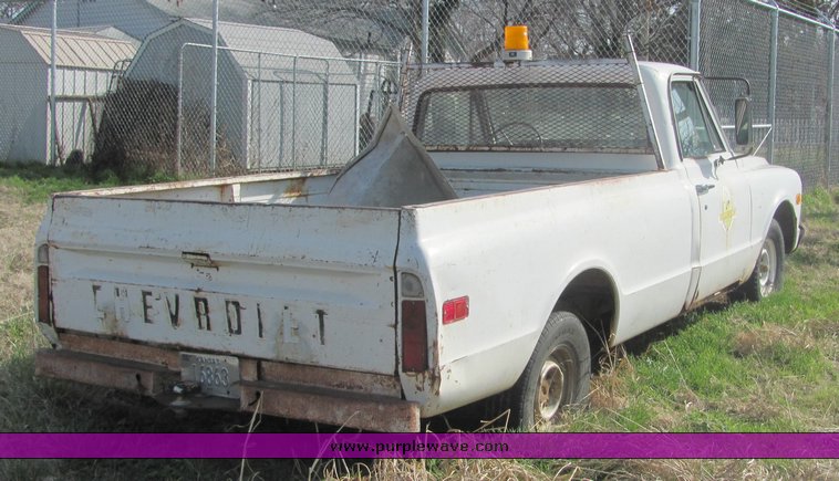 image for item 3505 1968 Chevrolet C10 pickup