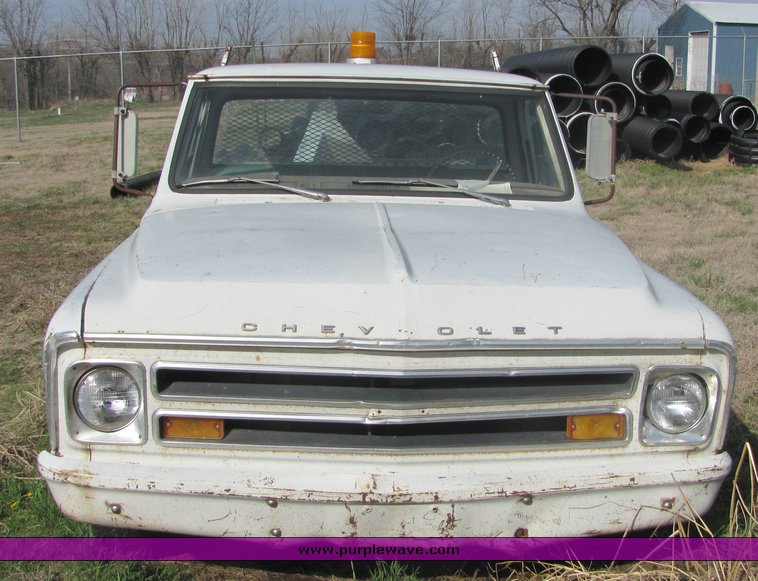 image for item 3505 1968 Chevrolet C10 pickup