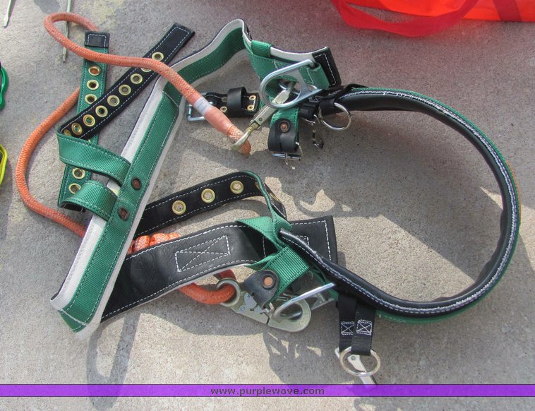 image for item 5061 Climbing supplies