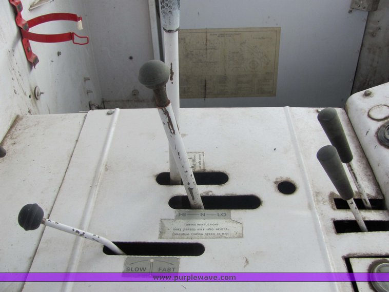 image for item 5076 1980 Elgin Pelican Street sweeper