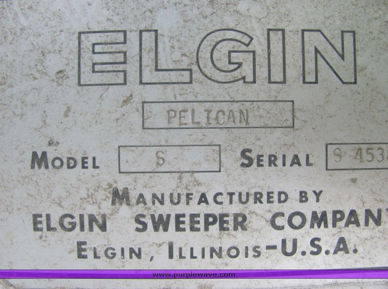 image for item 5076 1980 Elgin Pelican Street sweeper