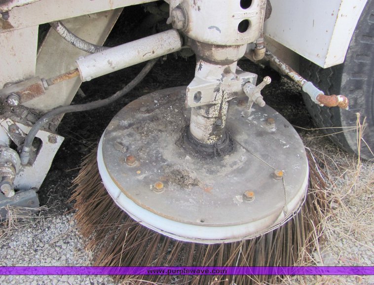 image for item 5076 1980 Elgin Pelican Street sweeper