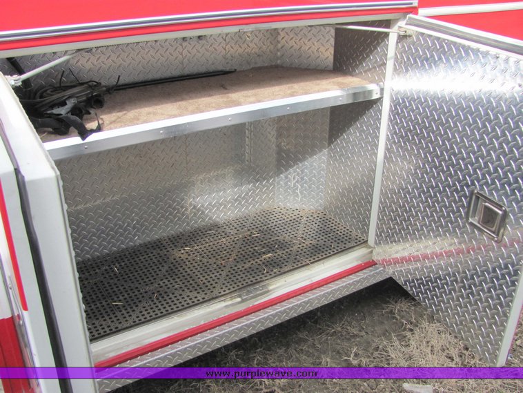 image for item 5077 1987 Ford E-350 Econoline ambulance