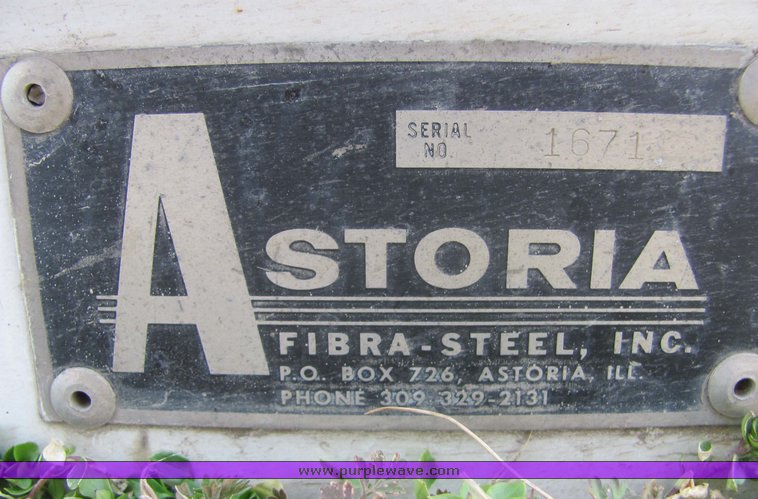 image for item 5078 Fiberglass service bed