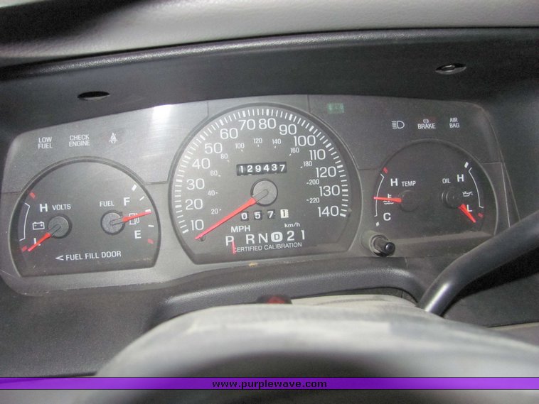 image for item 5123 2001 Ford Crown Victoria Police Interceptor