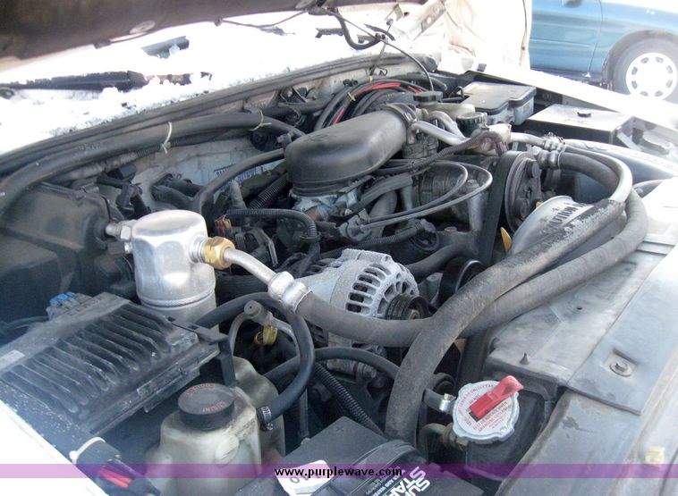 image for item 5465 1998 Chevrolet S10