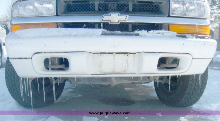 image for item 5465 1998 Chevrolet S10