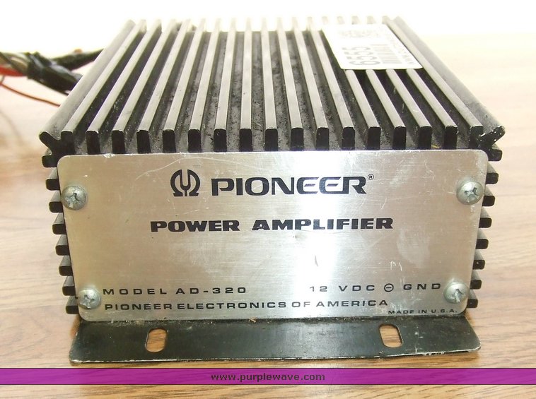 image for item 6555 (2) amplifiers