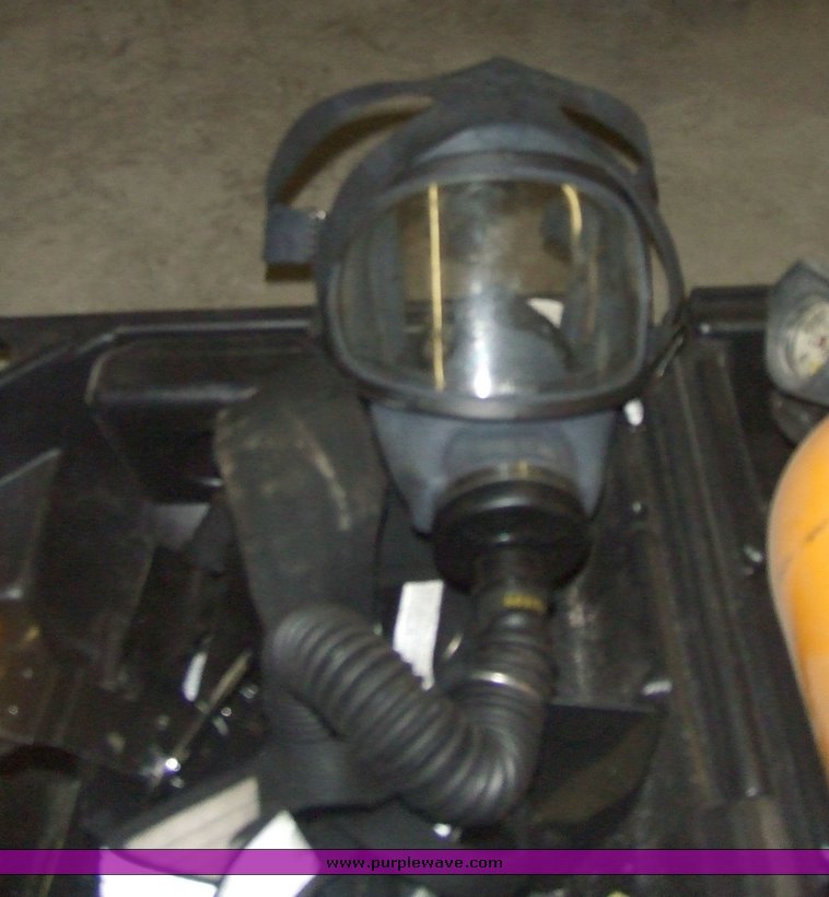 image for item 6557 MSA Ultralite II air mask with case and two tanks