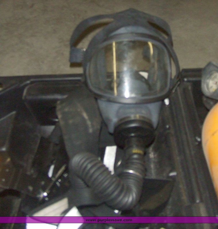 image for item 6690 MSA Ultralite II air mask with case and two tanks