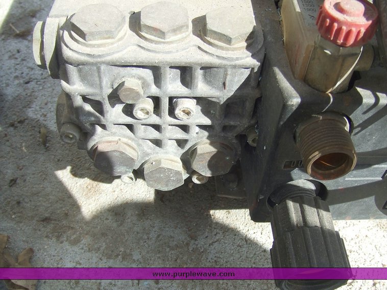 image for item 6700 Hydra Storm pressure washer