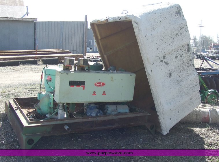 image for item 6704 Smith and Loveless pump station