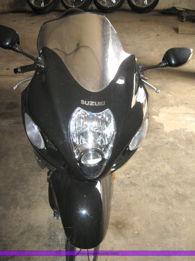 image for item 7001 2007 Suzuki GSX1300R Hayabusa motorcycle