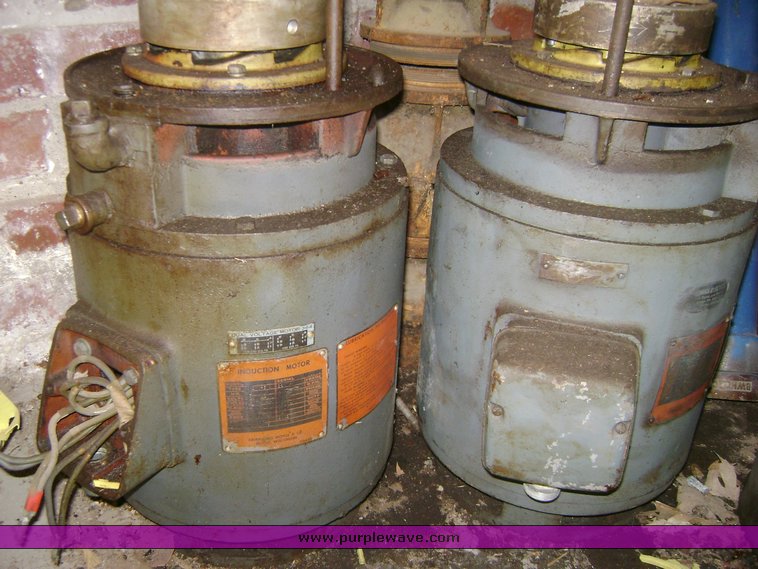 image for item 7033 Assorted electric motors
