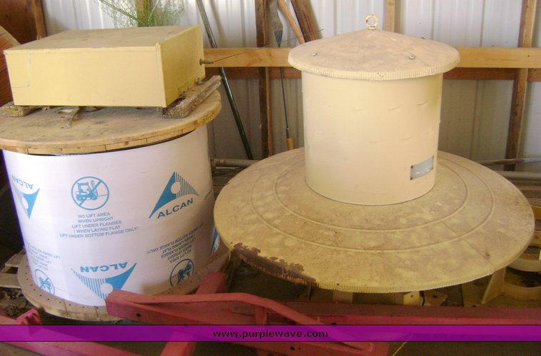 image for item 7040 Sterling siren