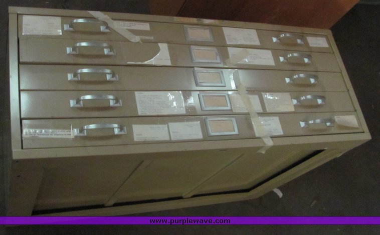 image for item 8301 (23) assorted desks and tables