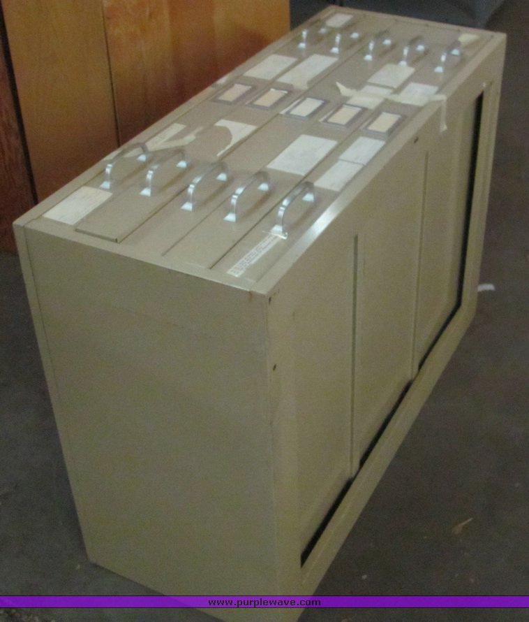 image for item 8301 (23) assorted desks and tables