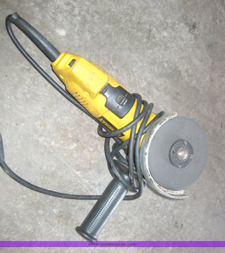 image for item 8963 DeWalt 4.5" angle grinder