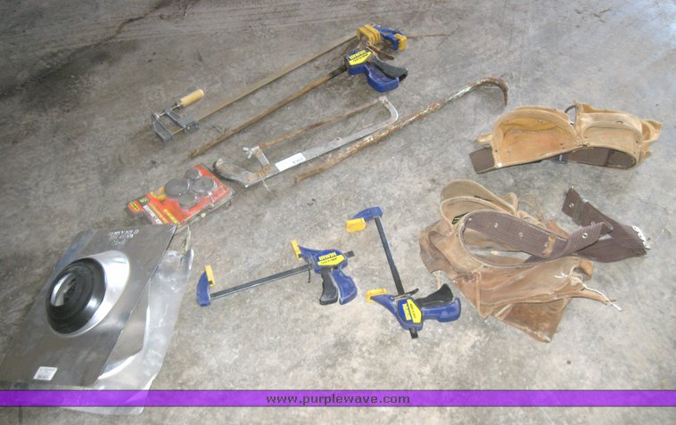 image for item 8964 Assorted tools