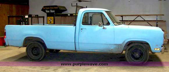 image for item 9004 1979 Dodge pickup truck
