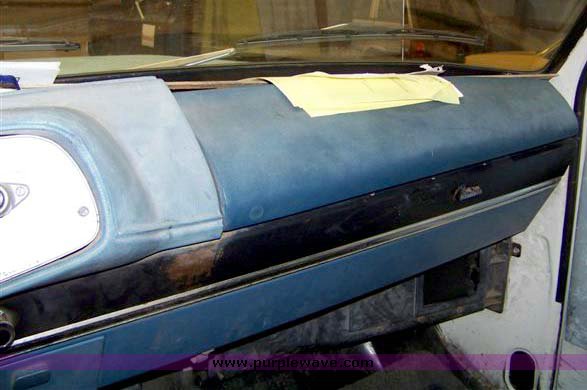 image for item 9004 1979 Dodge pickup truck