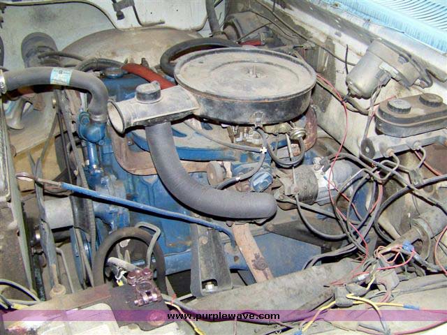 image for item 9004 1979 Dodge pickup truck