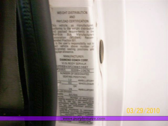 image for item 9008 2003 Ford E450 Super Duty transit vehicle